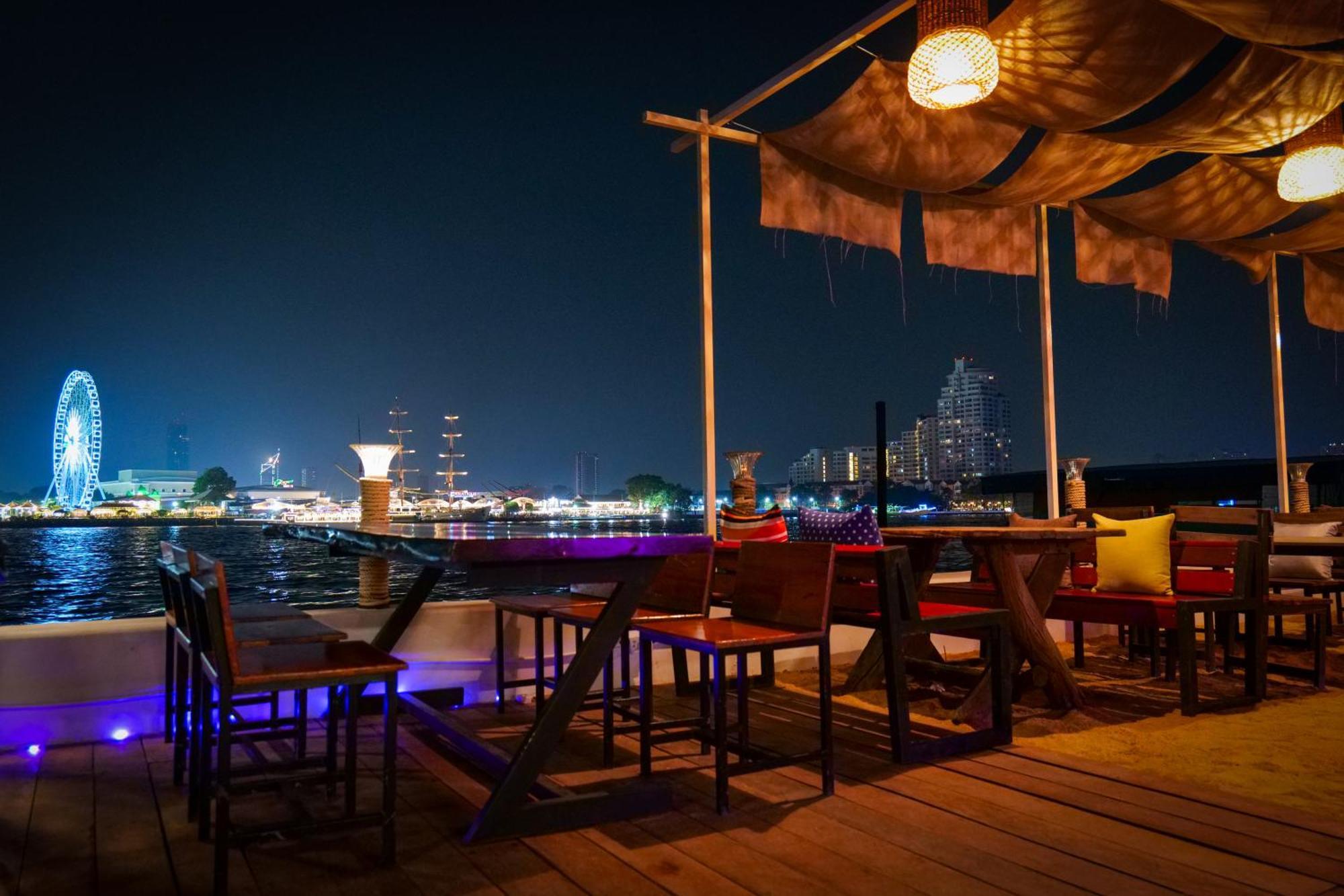 Anandpura Riverside Hotel Bangkok Esterno foto